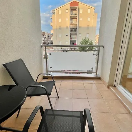 Apartment Shine *